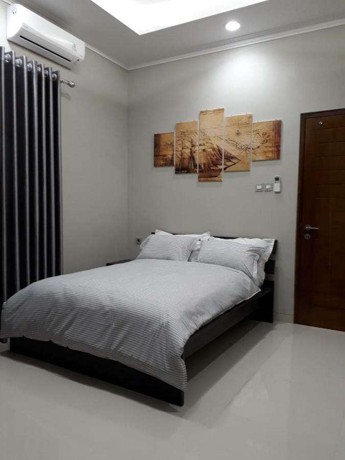Imperial Villa Syariah Yogyakarta Extérieur photo