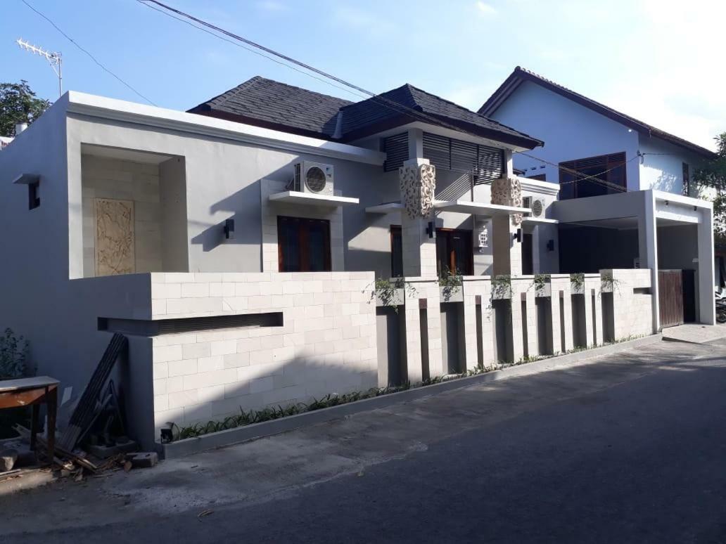 Imperial Villa Syariah Yogyakarta Extérieur photo