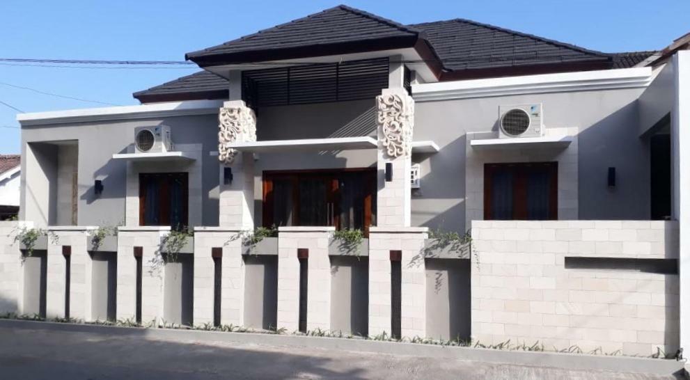 Imperial Villa Syariah Yogyakarta Extérieur photo